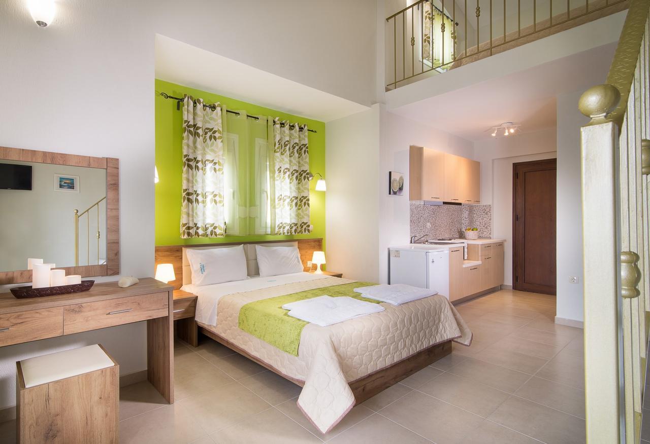 Anneta'S House Apartment Никити Екстериор снимка