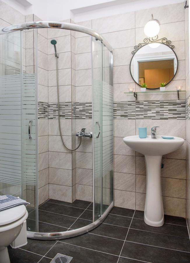 Anneta'S House Apartment Никити Екстериор снимка
